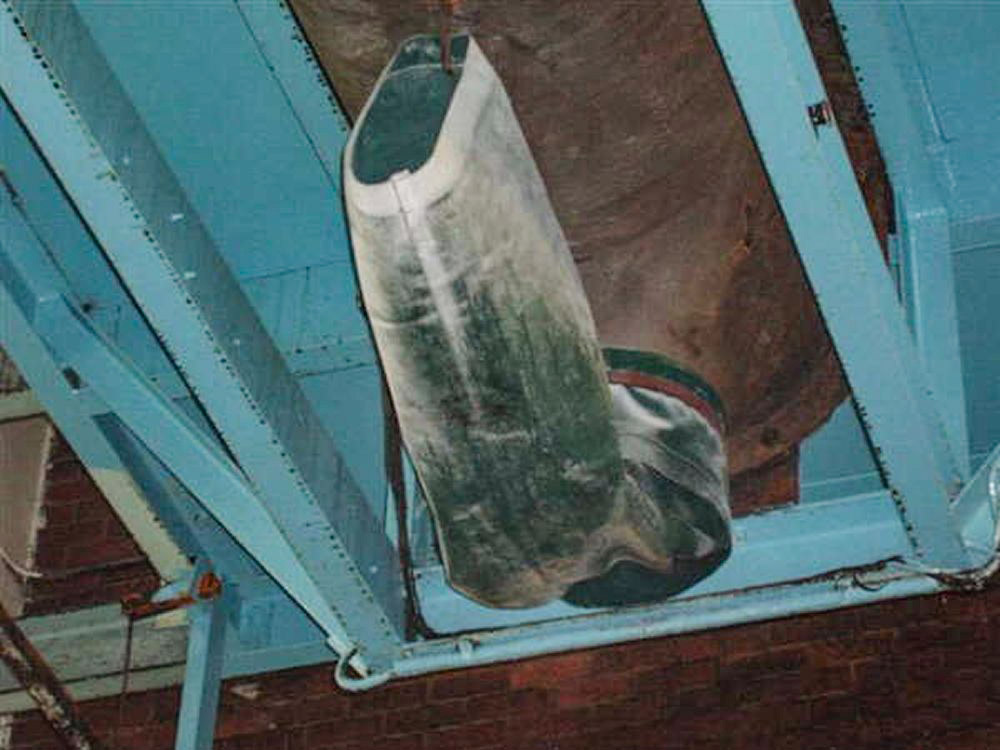 m_db_indust_blinds__repairs_to_pvc_illovo_sugar_funnels_0231